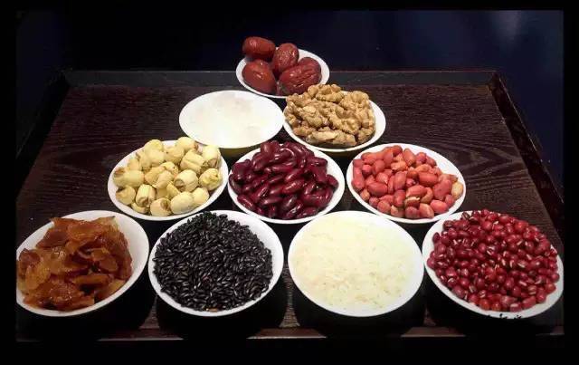 寒食臘月一碗粥,五谷雜糧渡春秋,章丘豐源陪你一起過臘八! 寒食臘月一碗粥,五谷雜糧渡春秋,章丘豐源陪你一起過臘八!